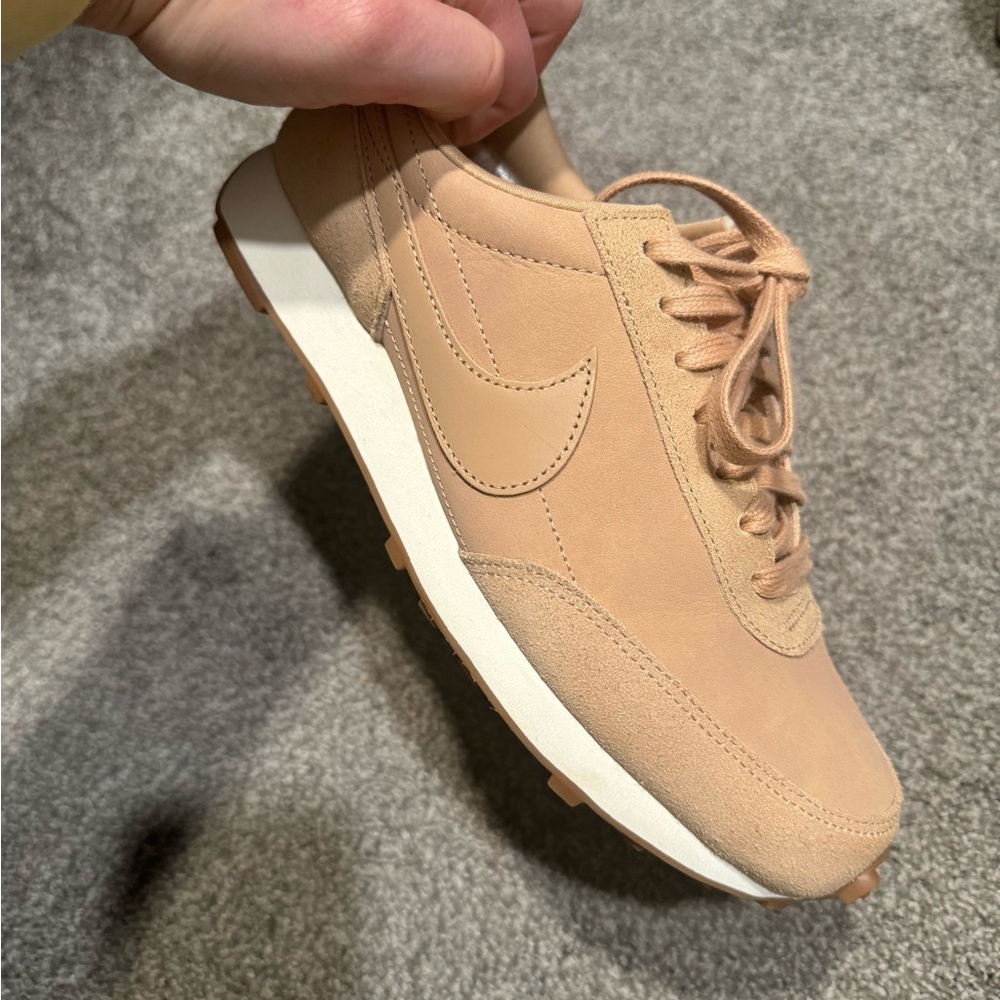 Nike Dbreak Premium “Vachetta Tan” Sneakers
